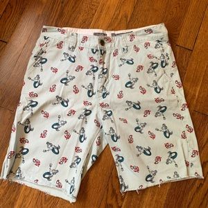 Men’s Mermaid Shorts Size 33